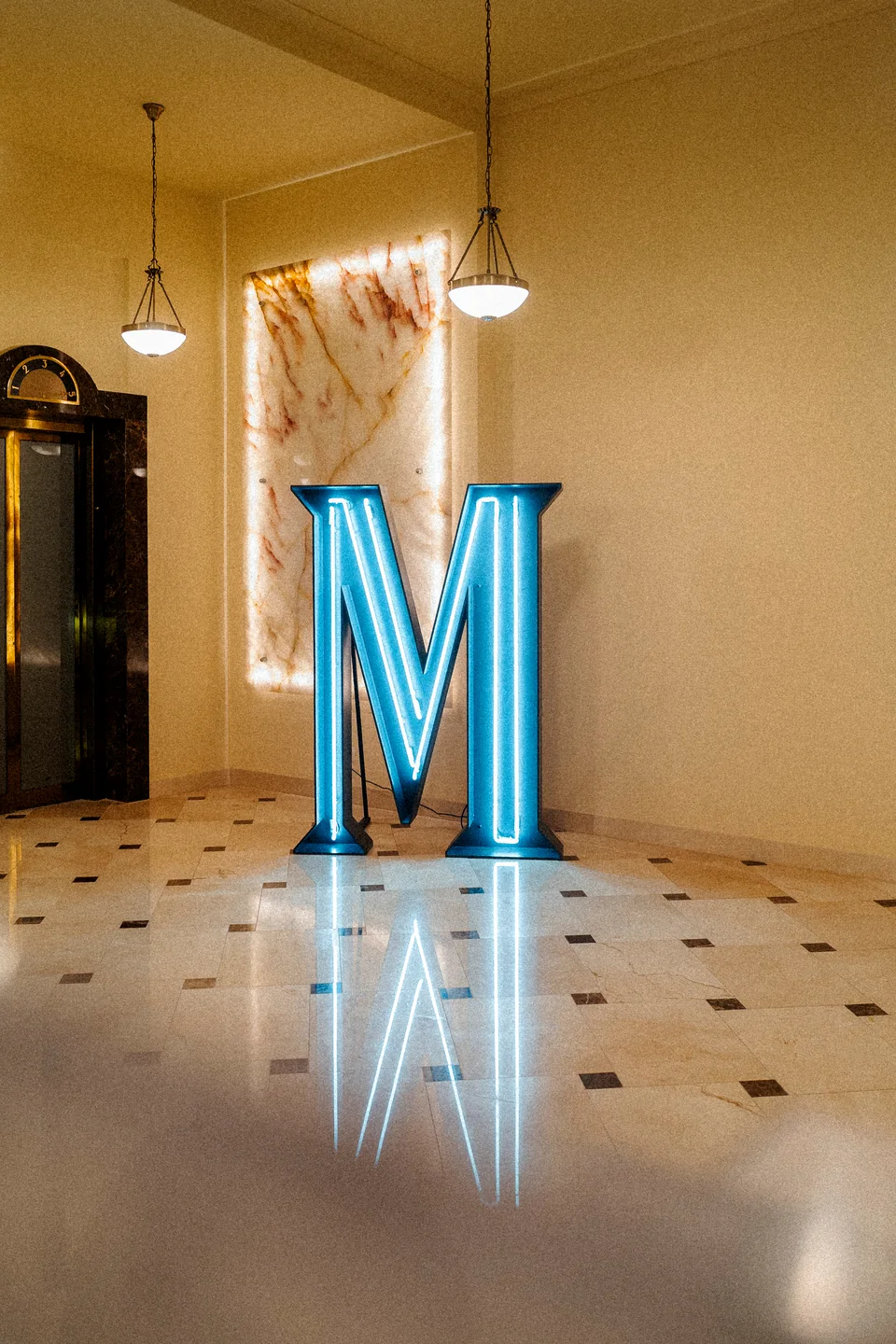 Instalace J&T Magnus Lounge — fotografie 7