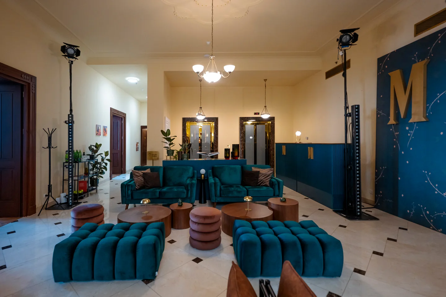 Instalace J&T Magnus Lounge — fotografie 8